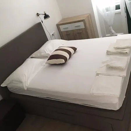 Apartamento Godinovic *