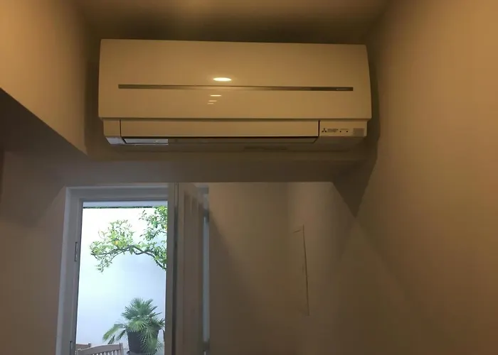 Godinovic * 흐바르